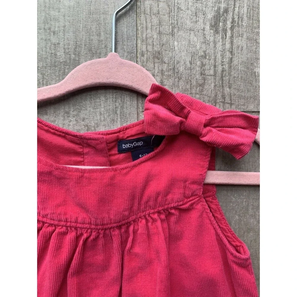 Baby Gap Pink Corduroy Jumpsuit Romper One Piece Sleeveless Outfit 6-12 Months